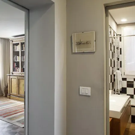 Apartamento Rio Barnaba Grande - With Garden & Terrace - Locappart Venecia